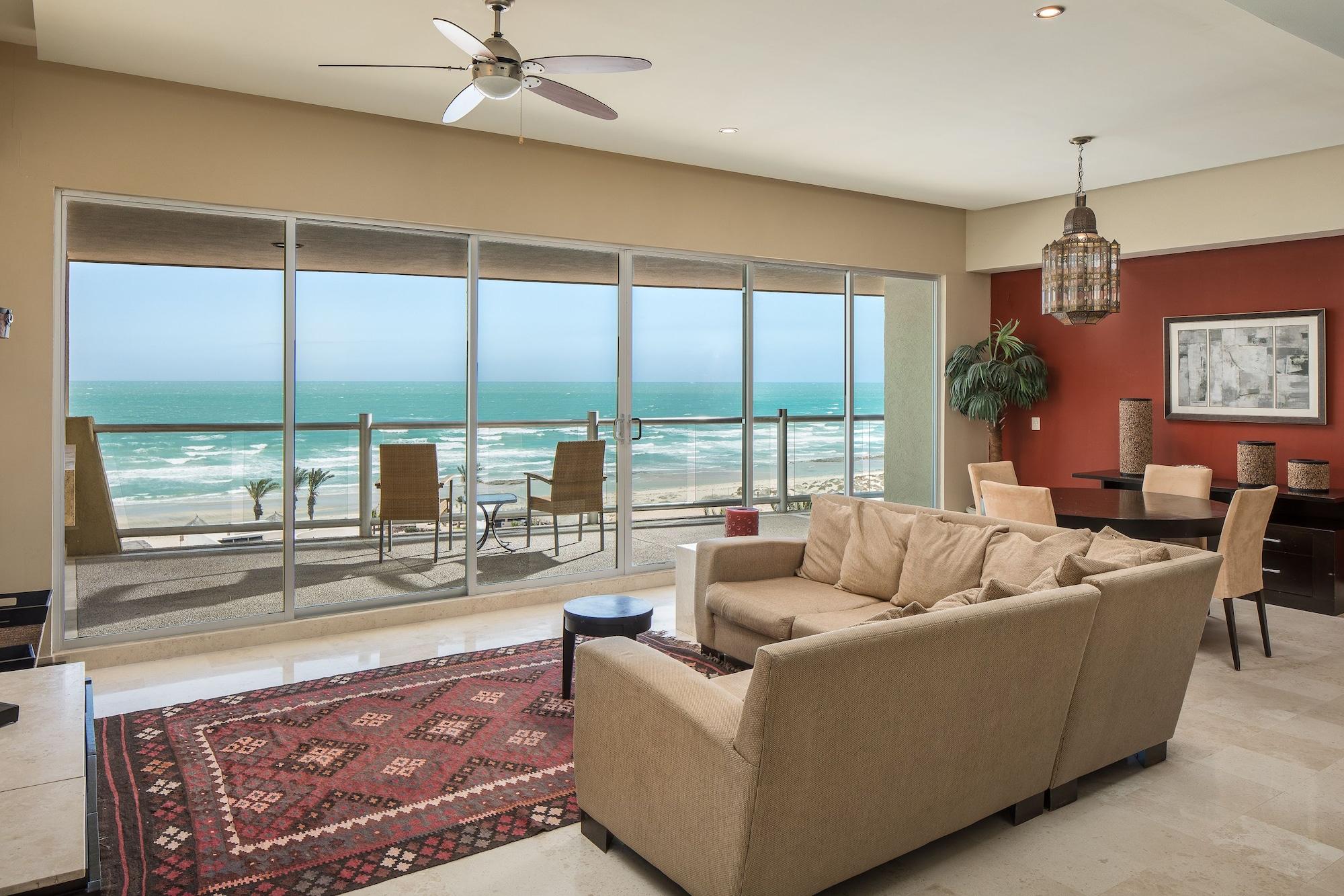Vista Lobby Encanto Living 0504 -2BR by Kivoya