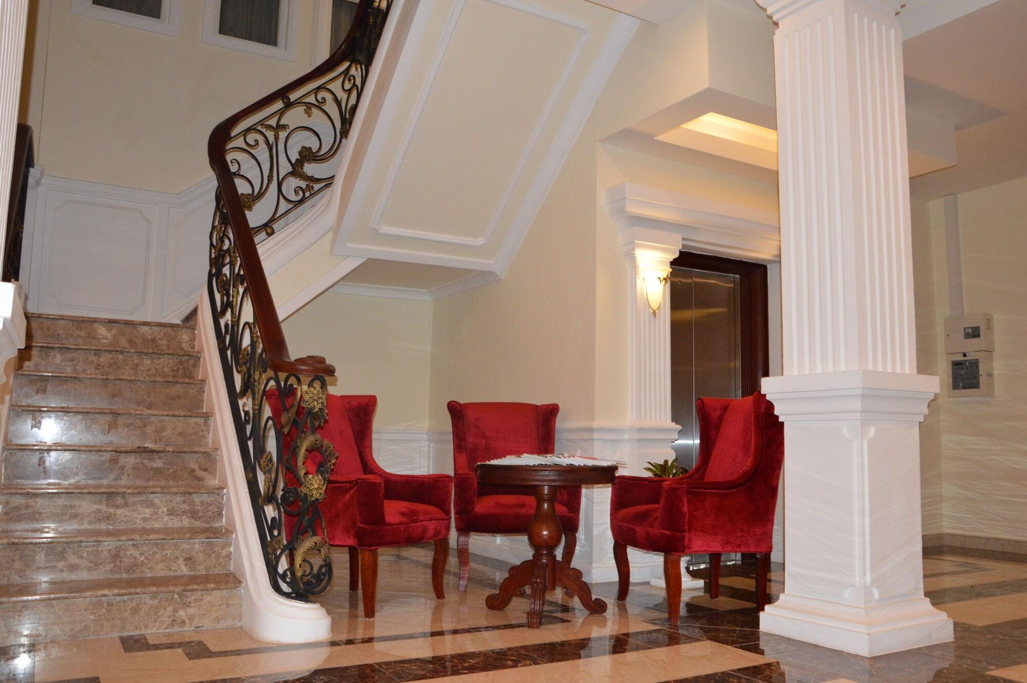 Varios Phasouk Vien Chantra Hotel