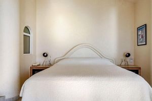 Alquiler Vacacional - Spacious 5-bedroom villa in fabulous Acapulco de Juárez with WiFi, Pool, Chef!