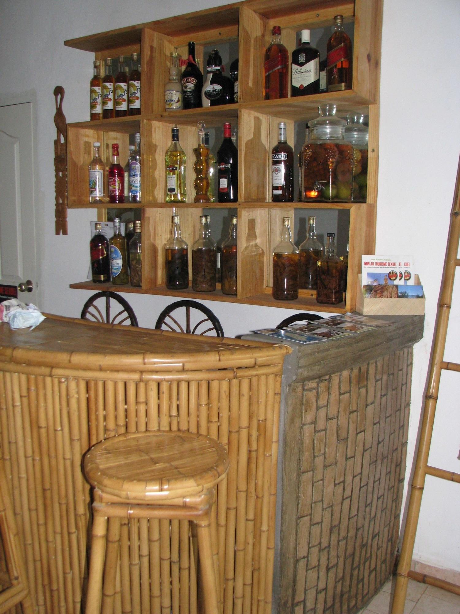 Bar/Salón Avamada Lodge