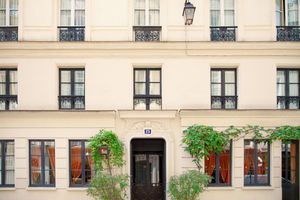 Alojamiento - Bourg Tibourg