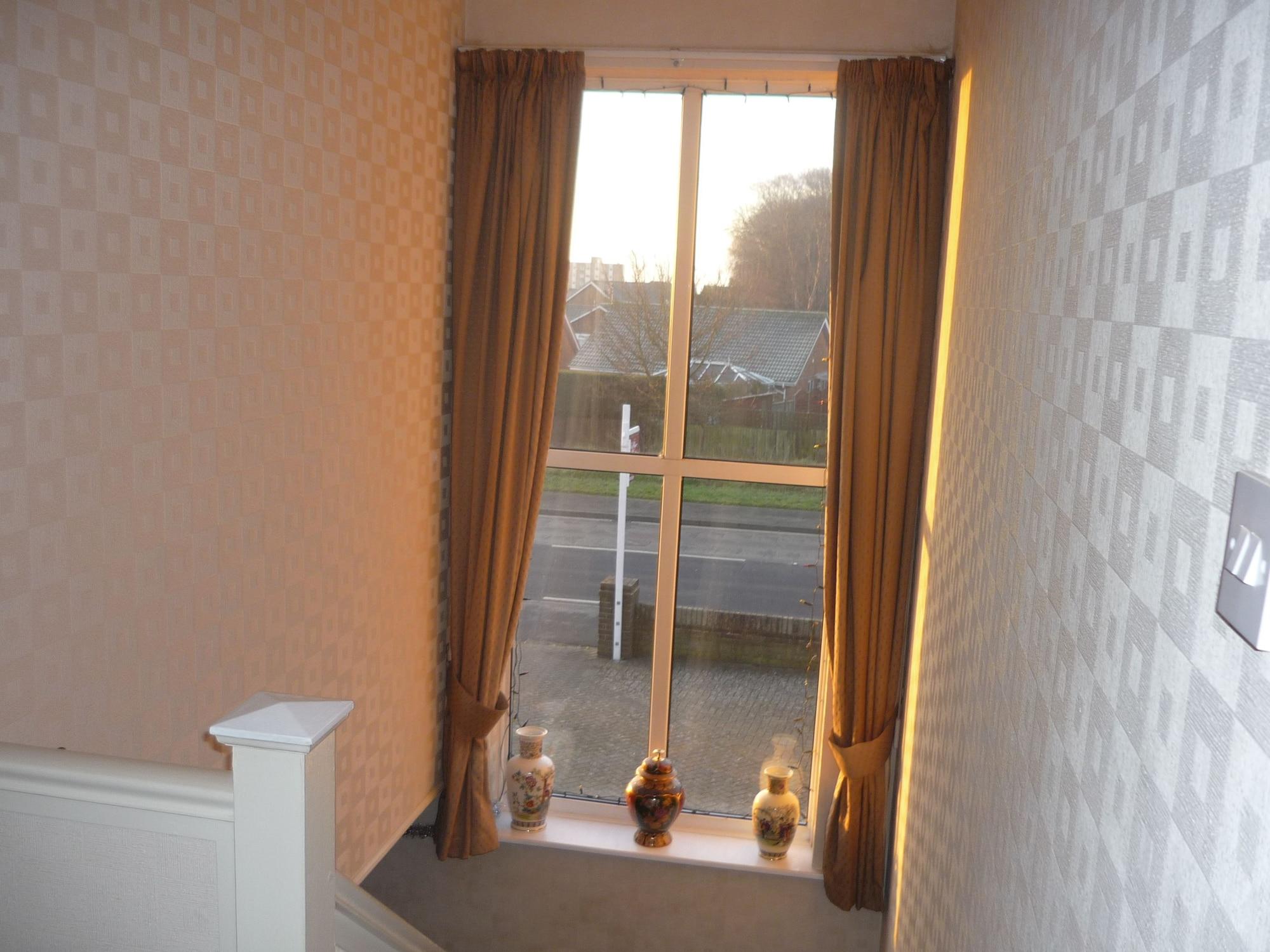 Varios De La Warr Guest House