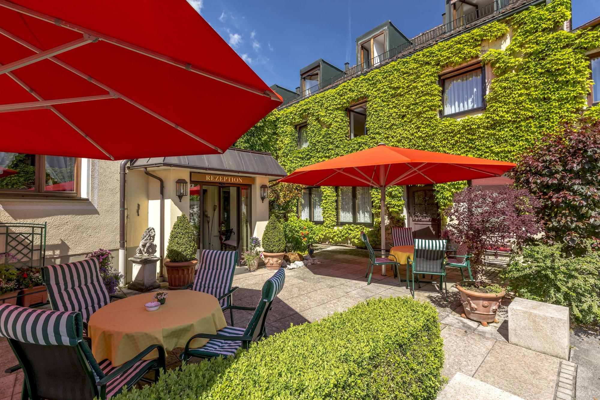 Vista Exterior Hotel Gruenwald