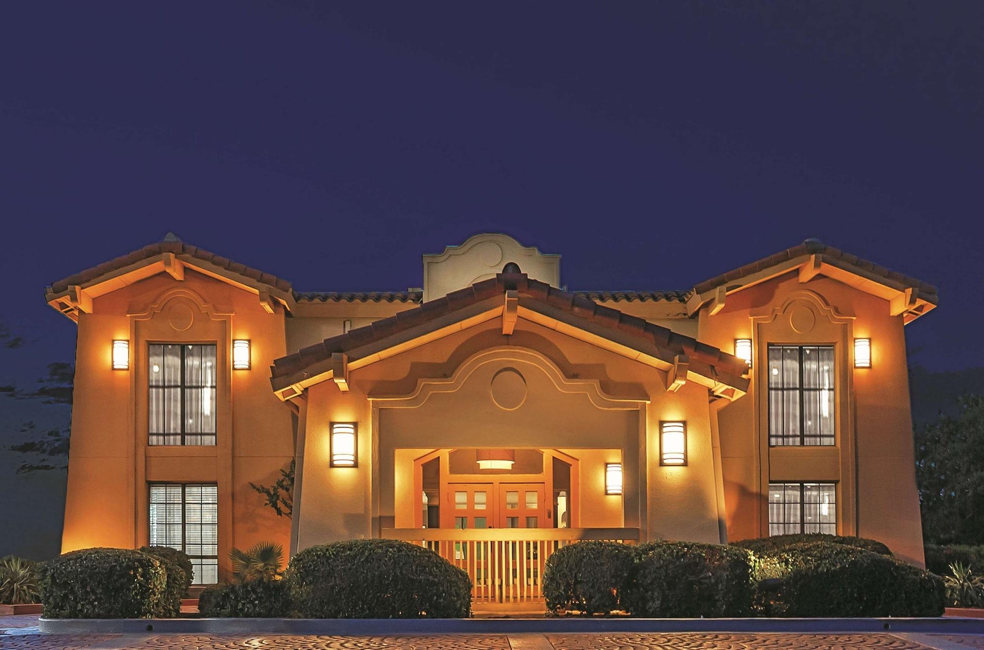 Vista Exterior La Quinta Inn by Wyndham Midland