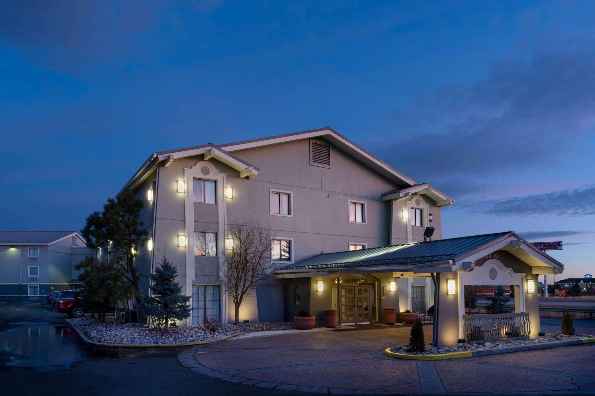 Vista Exterior La Quinta Inn by Wyndham Cheyenne