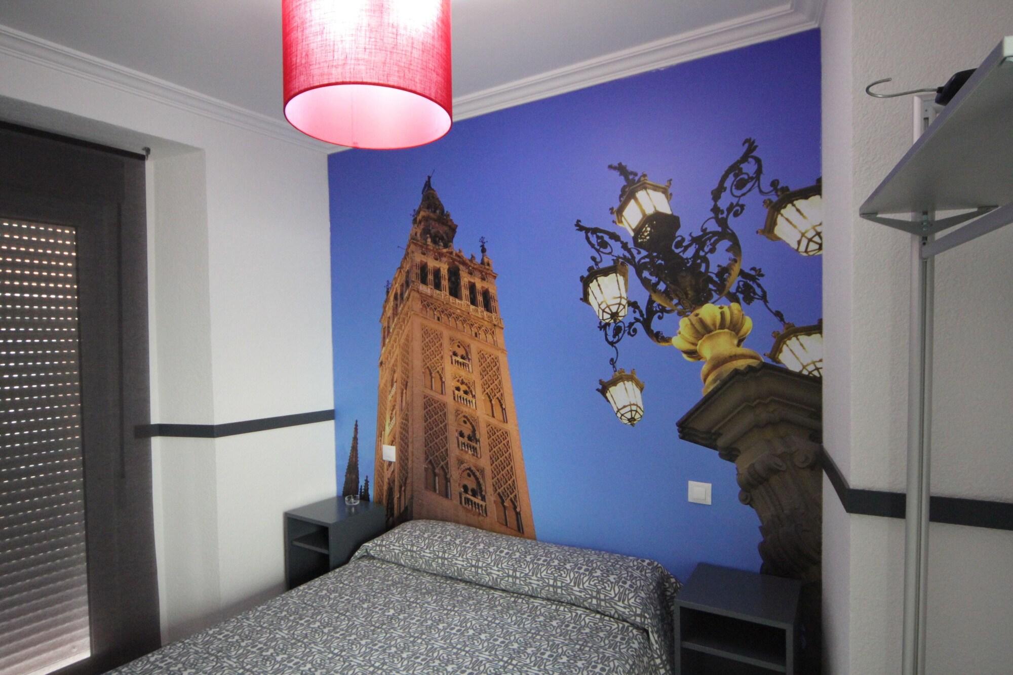 Varios Hostal Paco's