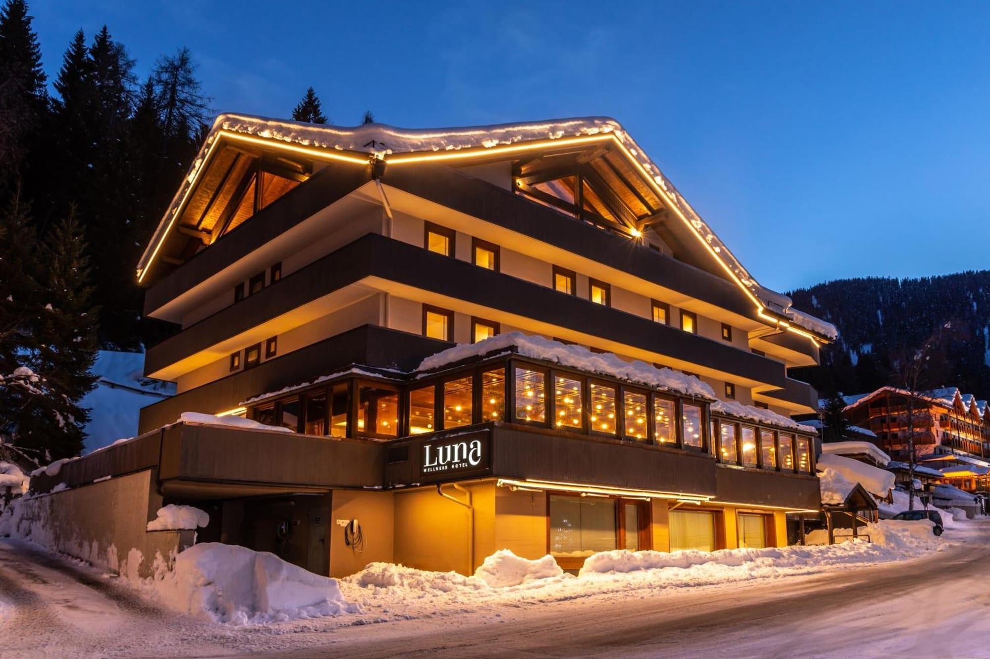 Vista Exterior Luna Wellness Hotel