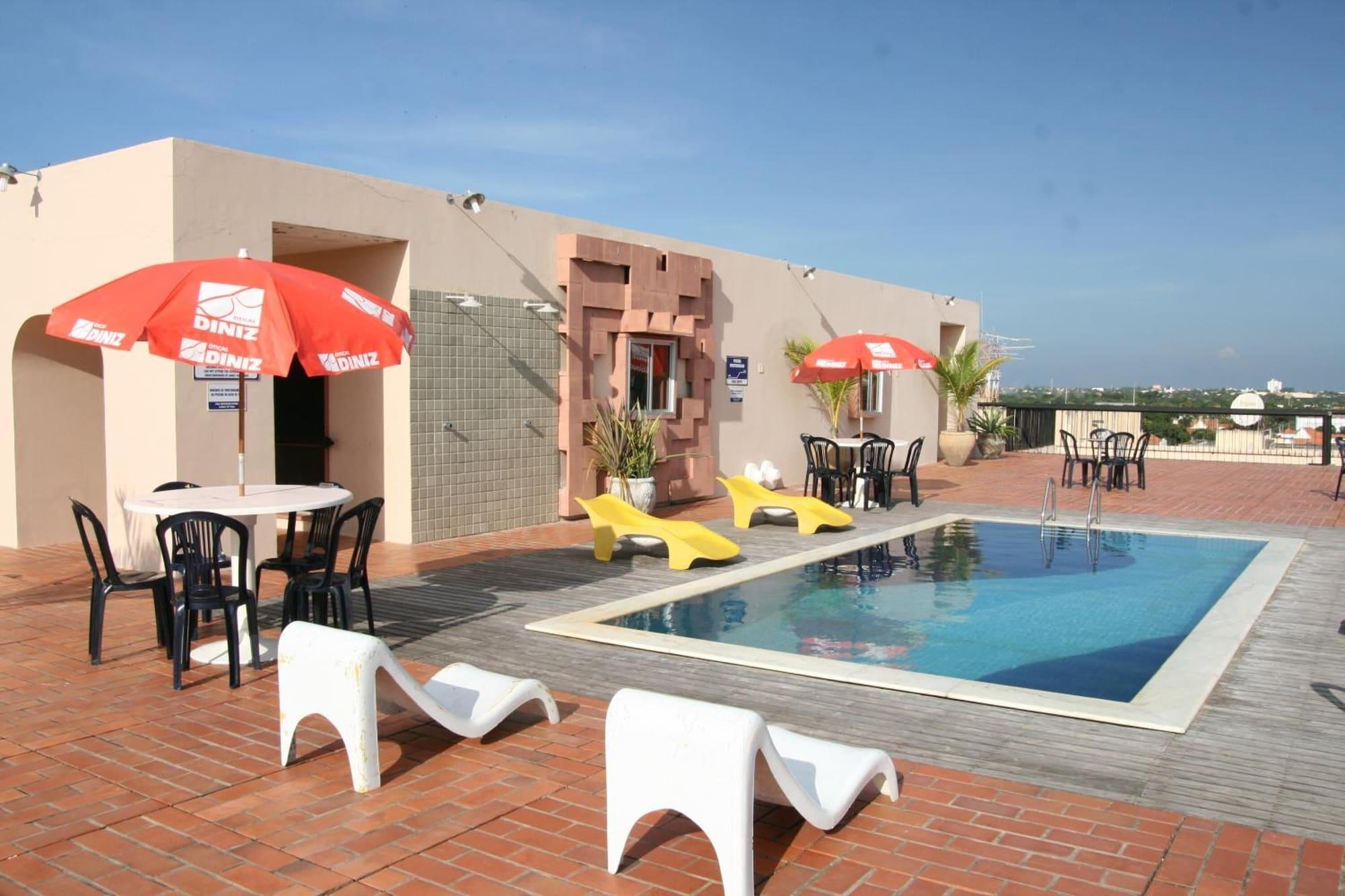 Vista Piscina Hotel Delta