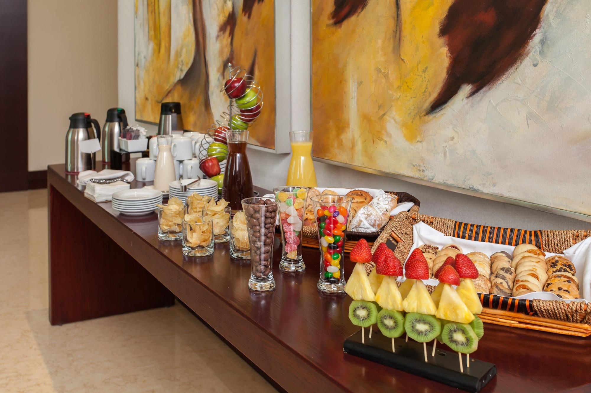 Restaurant NH Collection Guadalajara Providencia