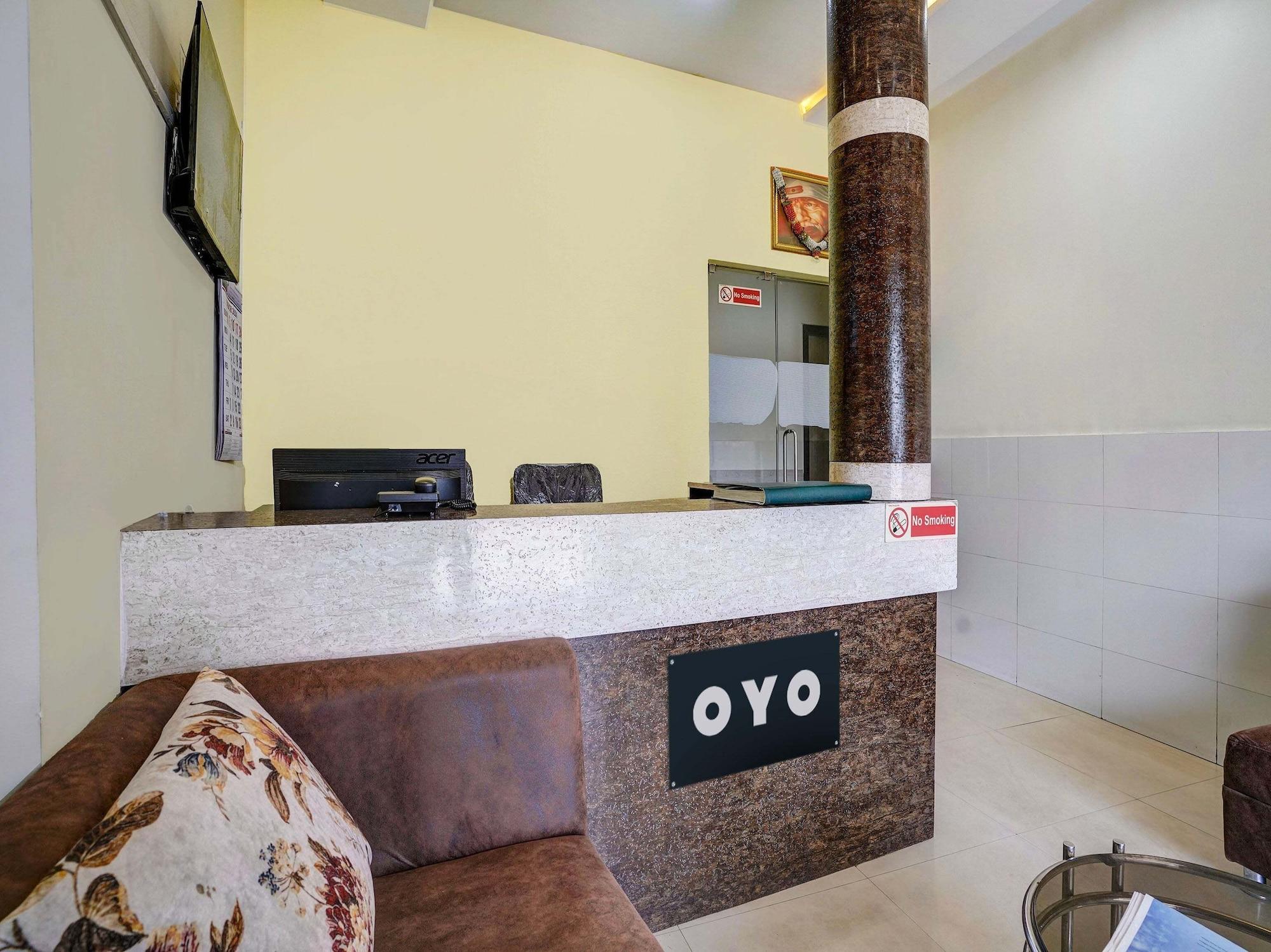 Vista Lobby OYO 845 Hotel Kailash Park
