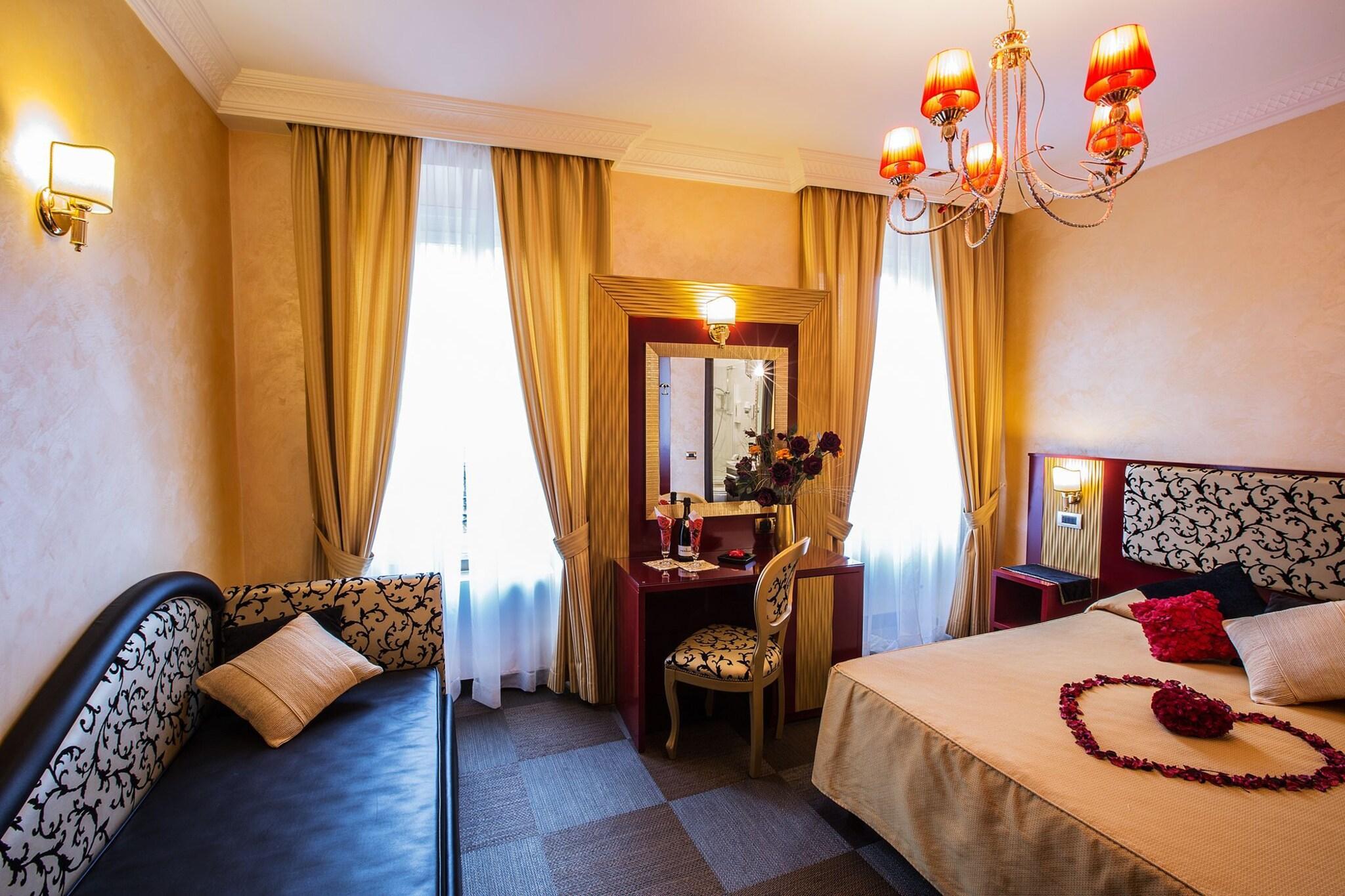 Vista Lobby Hotel Romano