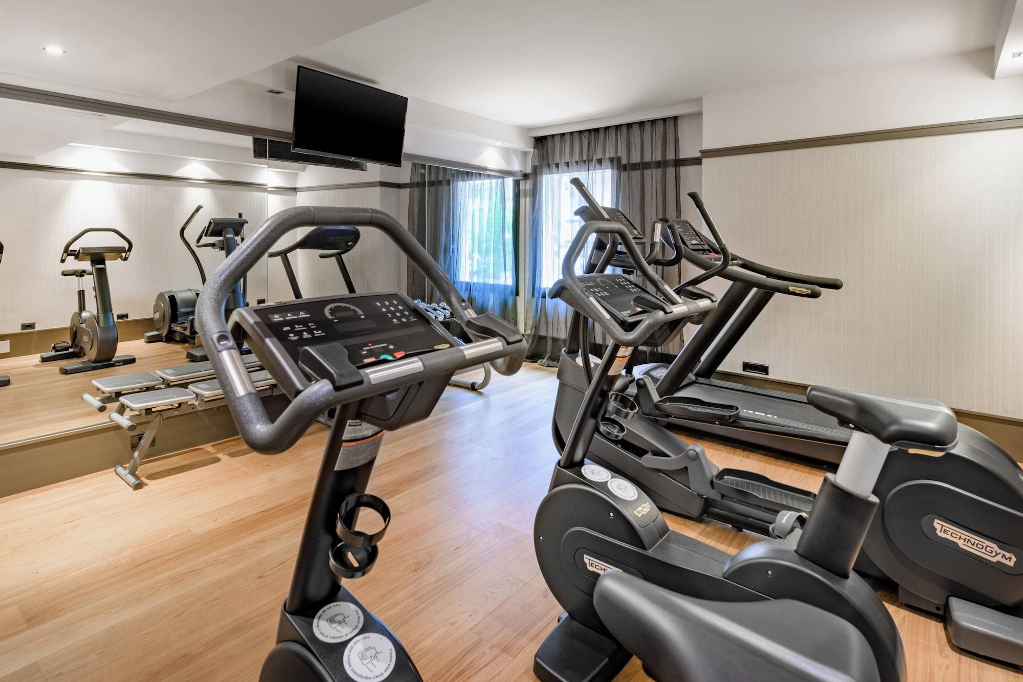 Gimnasio AC Hotel Avenida de América by Marriott
