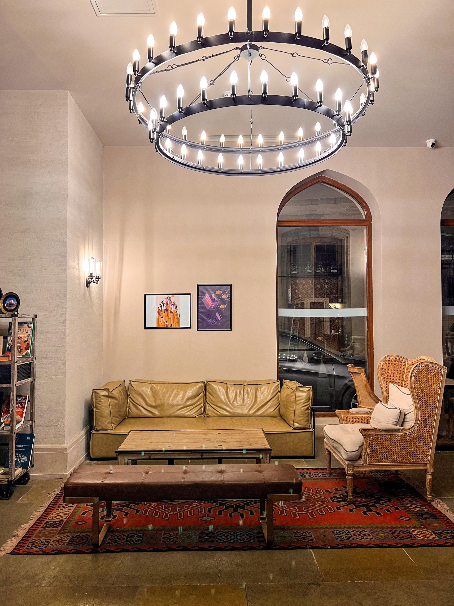 Vista Lobby Shirvanshah Hotel