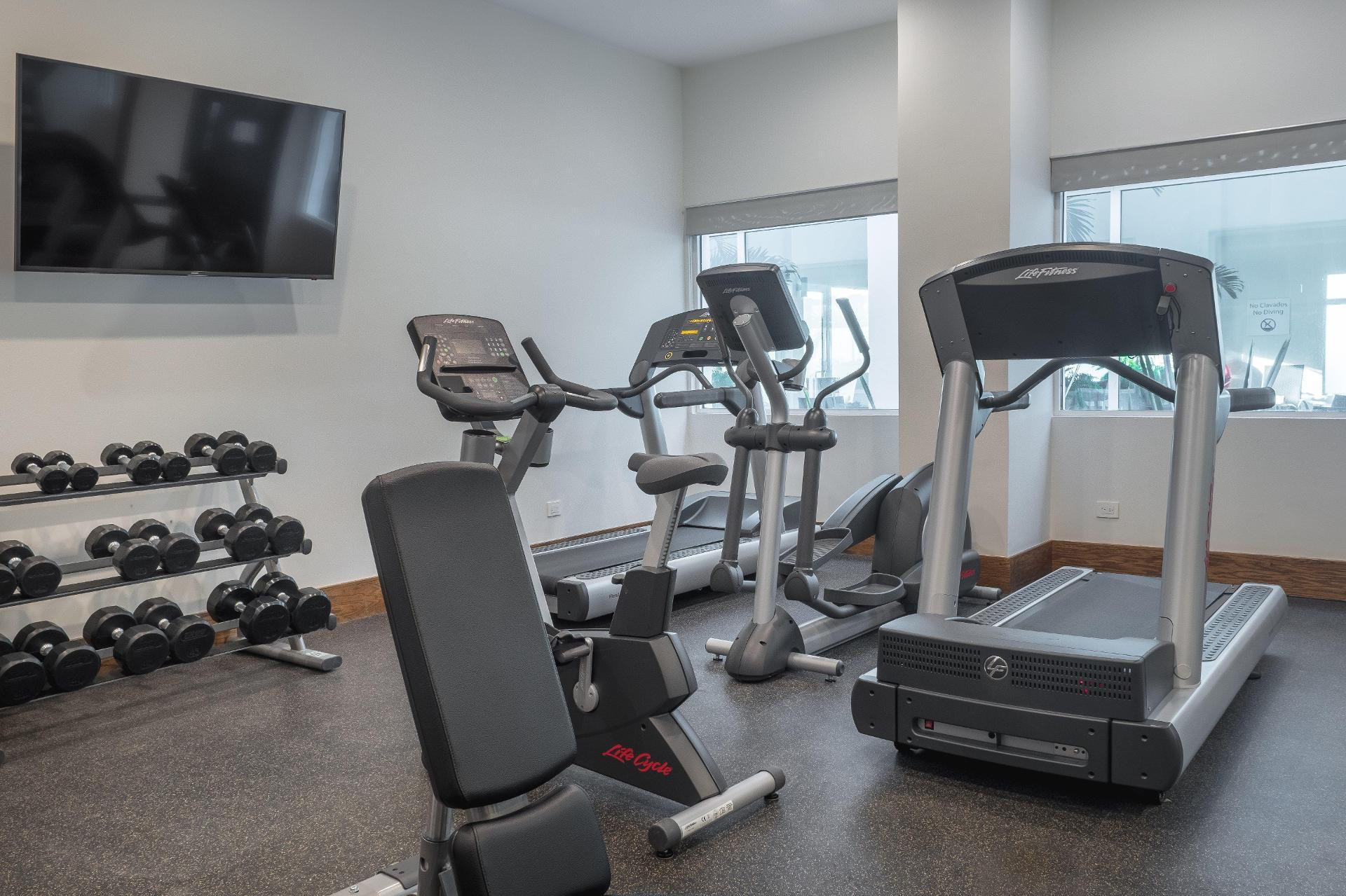 Gimnasio Holiday Inn Express & Suites Silao Aeropuerto - Terminal by IHG