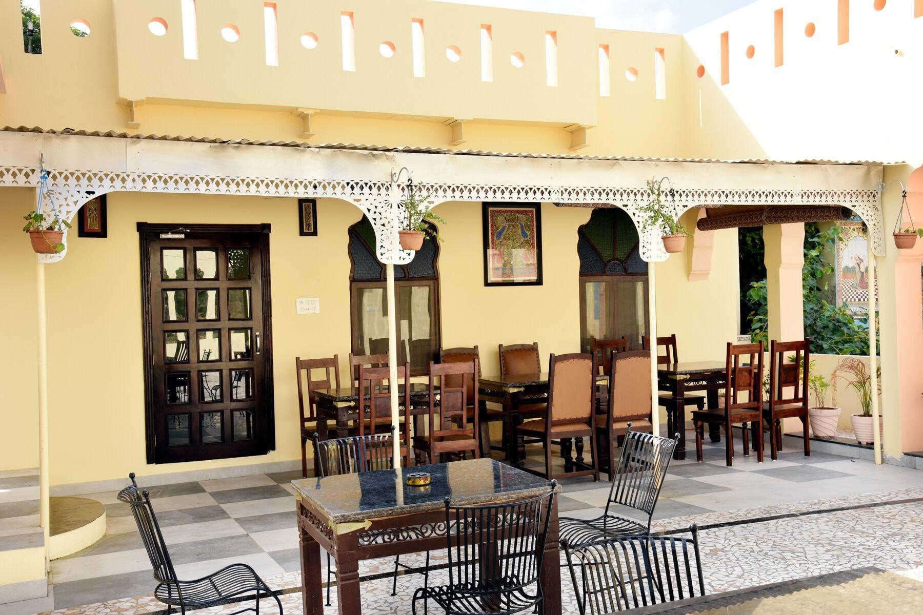 Bar/Salón Shahi Palace Mandawa