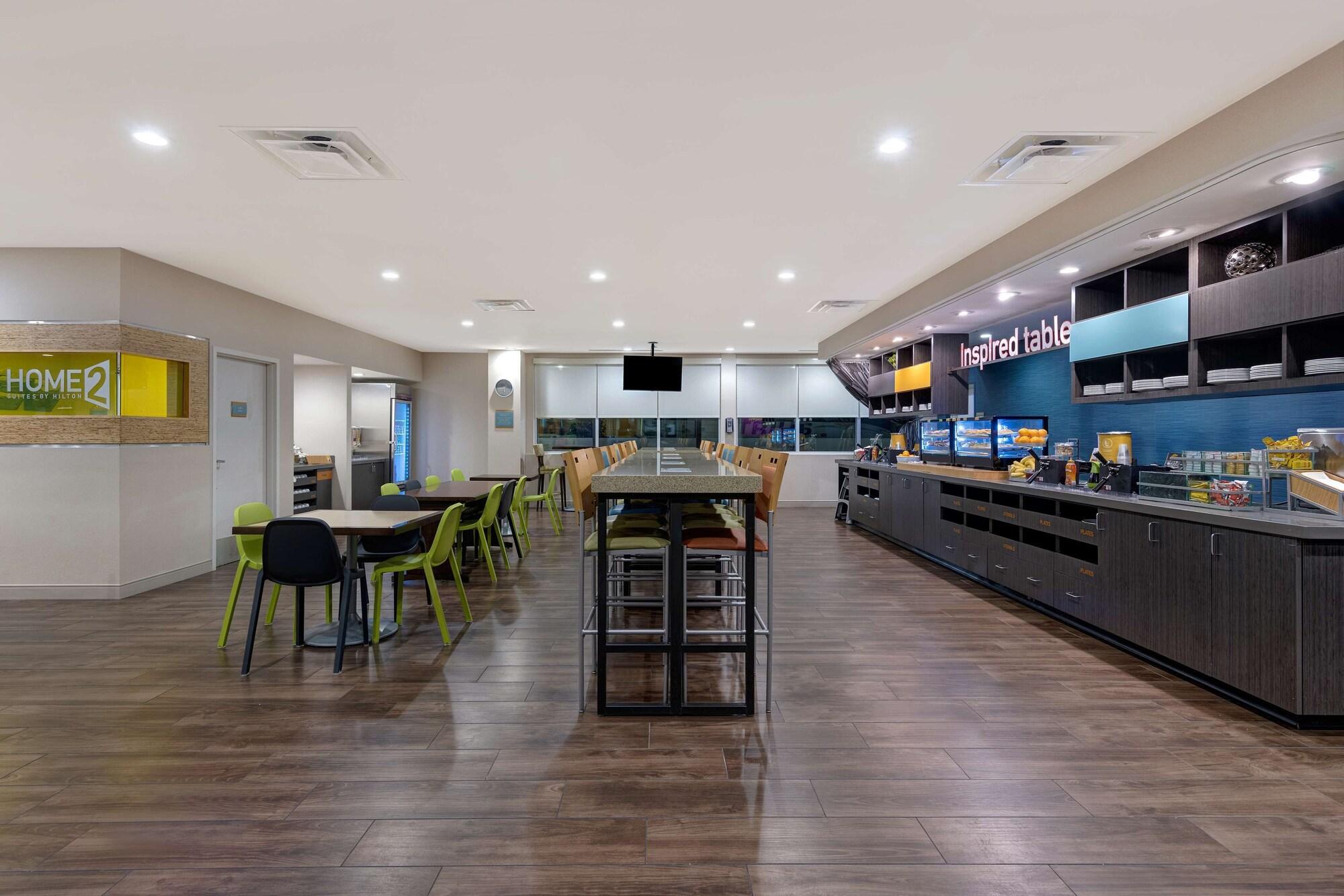 Restaurant Home2 Suites by Hilton Orlando/International Drive South