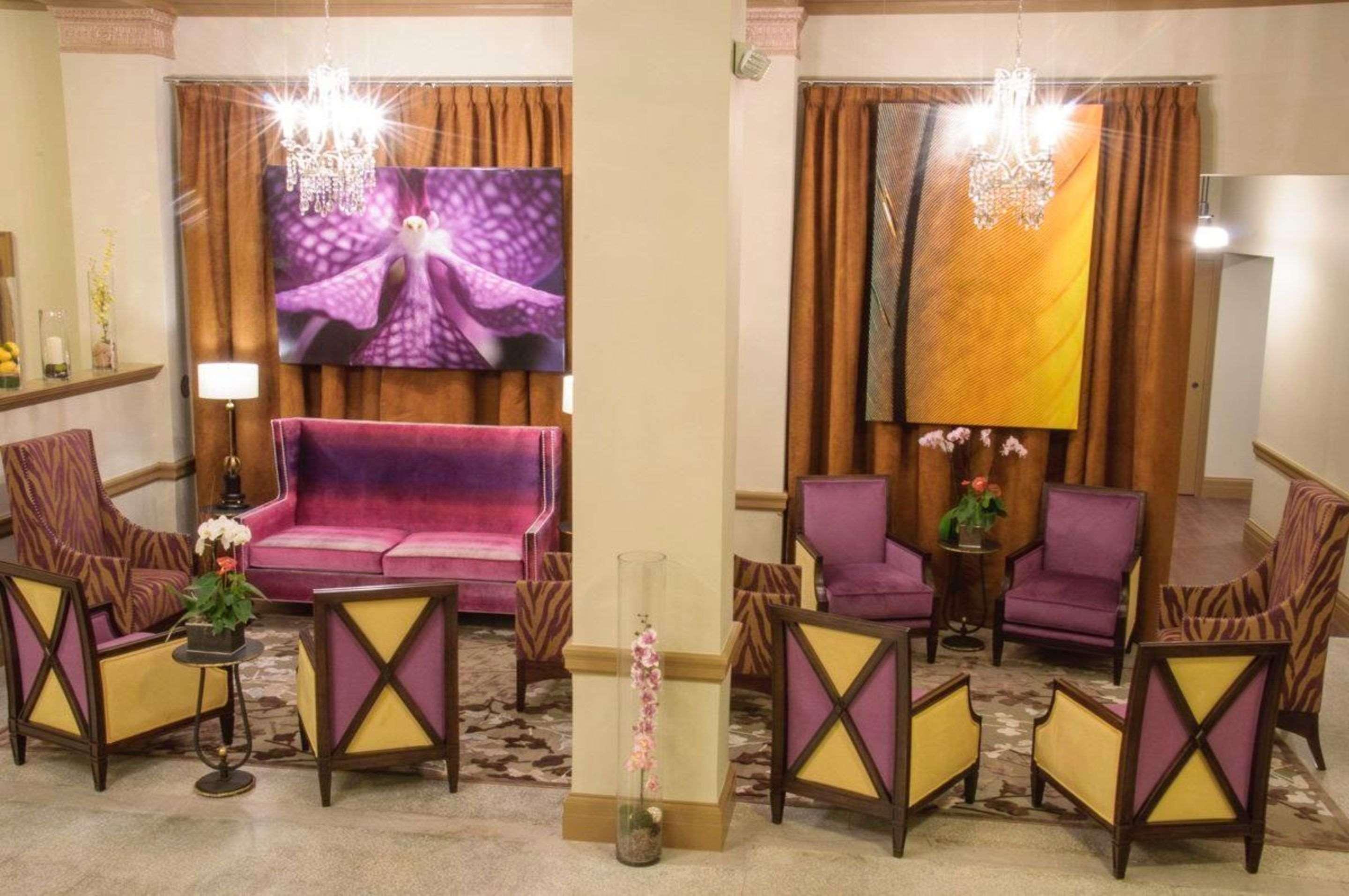 Vista Lobby The Bolling Wilson Hotel