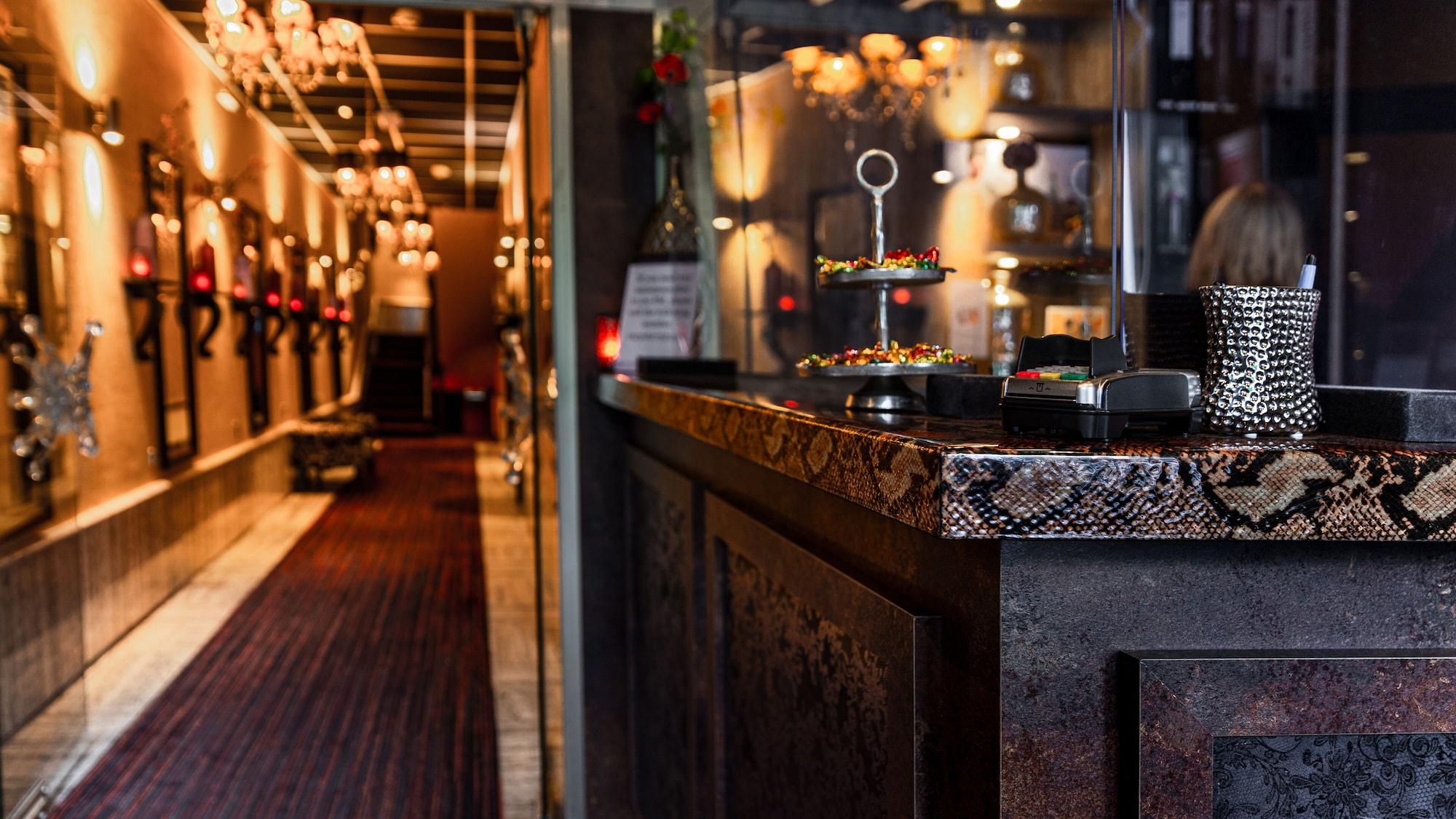 Vista Lobby Hotel Sebastian's