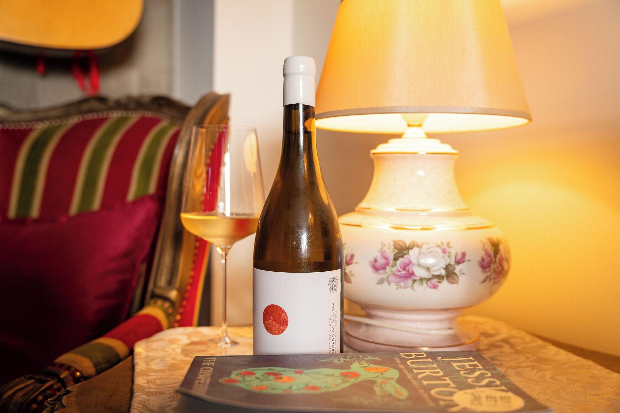 Vista Lobby Luxury Guest House Opus One