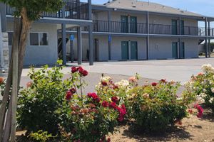 Alojamiento - SureStay Hotel by Best Western Chowchilla Yosemite
