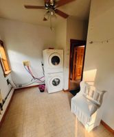 Alquiler Vacacional - Charming 3-bedroom House with WiFi in Serene Nemo