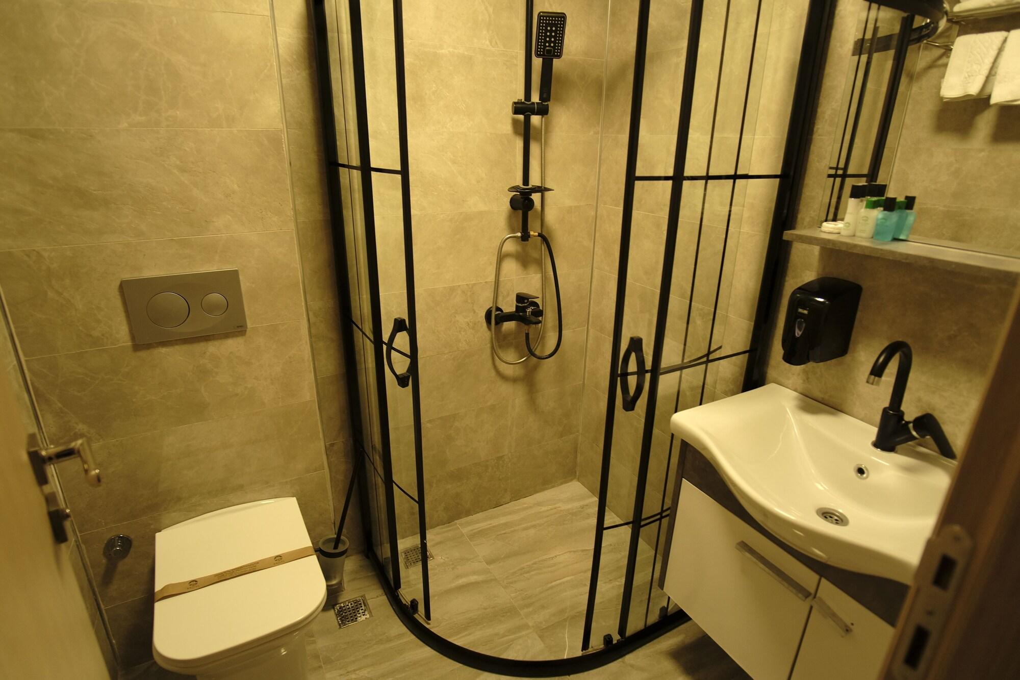 Equipamiento de Habitación Rhisos otel