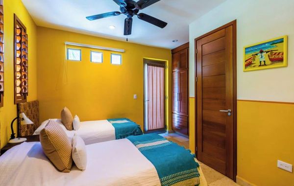 Oceanfront Luxury at Casa De Las Palmas / Isla Mujeres / 8BR / 10BA / Sleeps 16