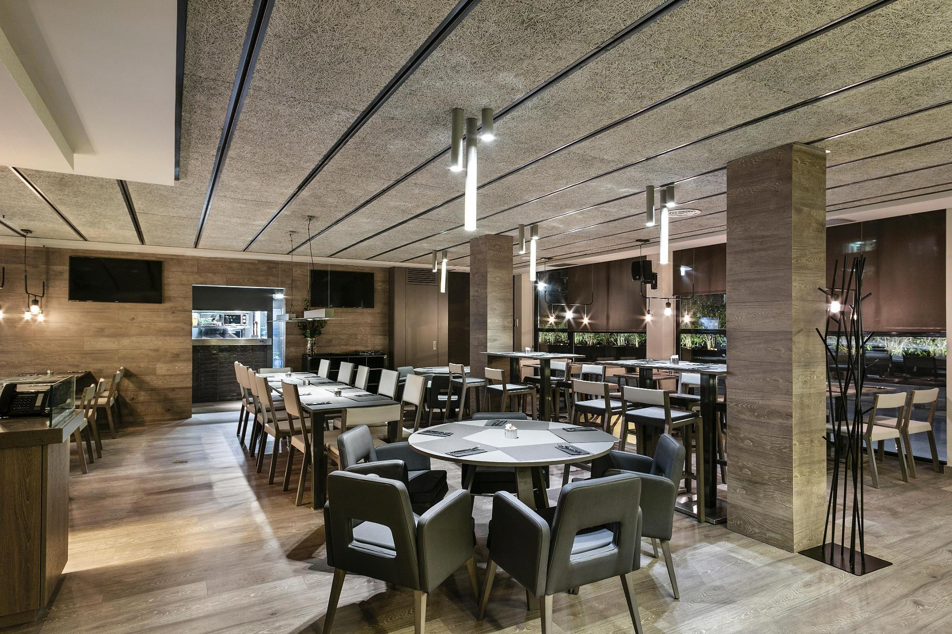 Restaurant Hotel Upper Diagonal