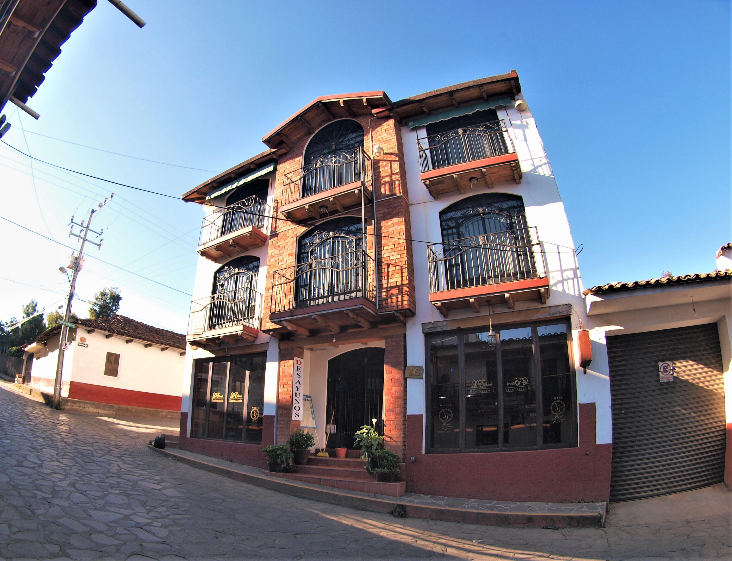Vista Exterior Hotel Real de la Sierra