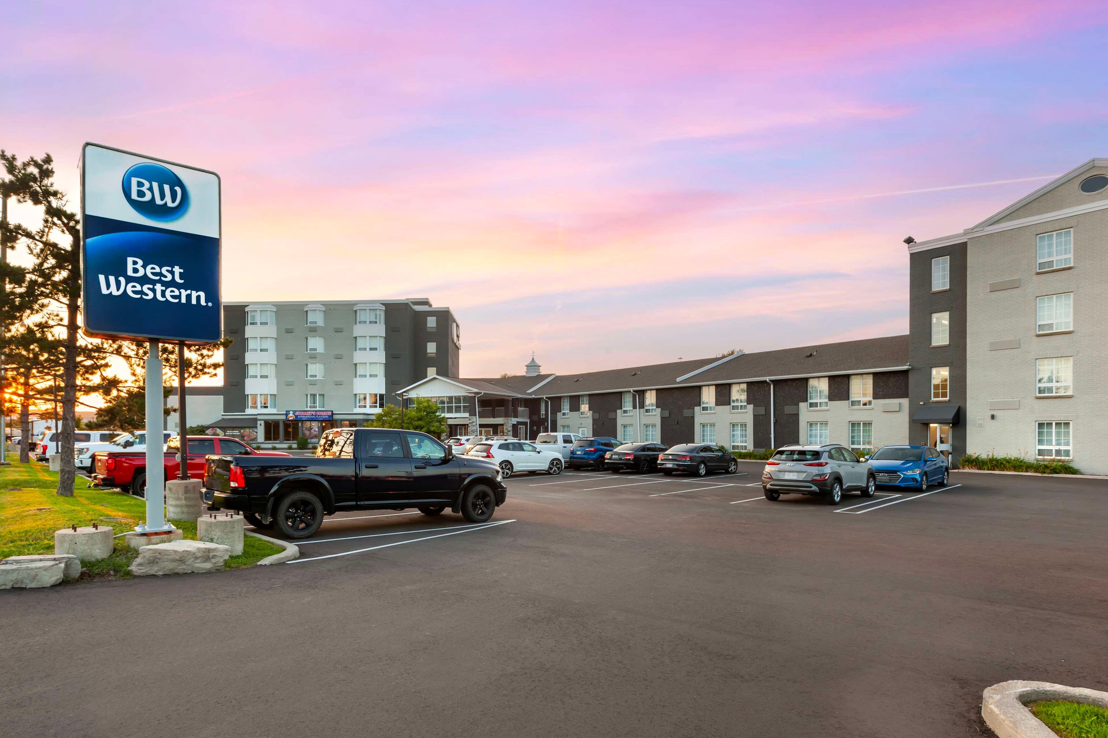 Vista Exterior Best Western Milton