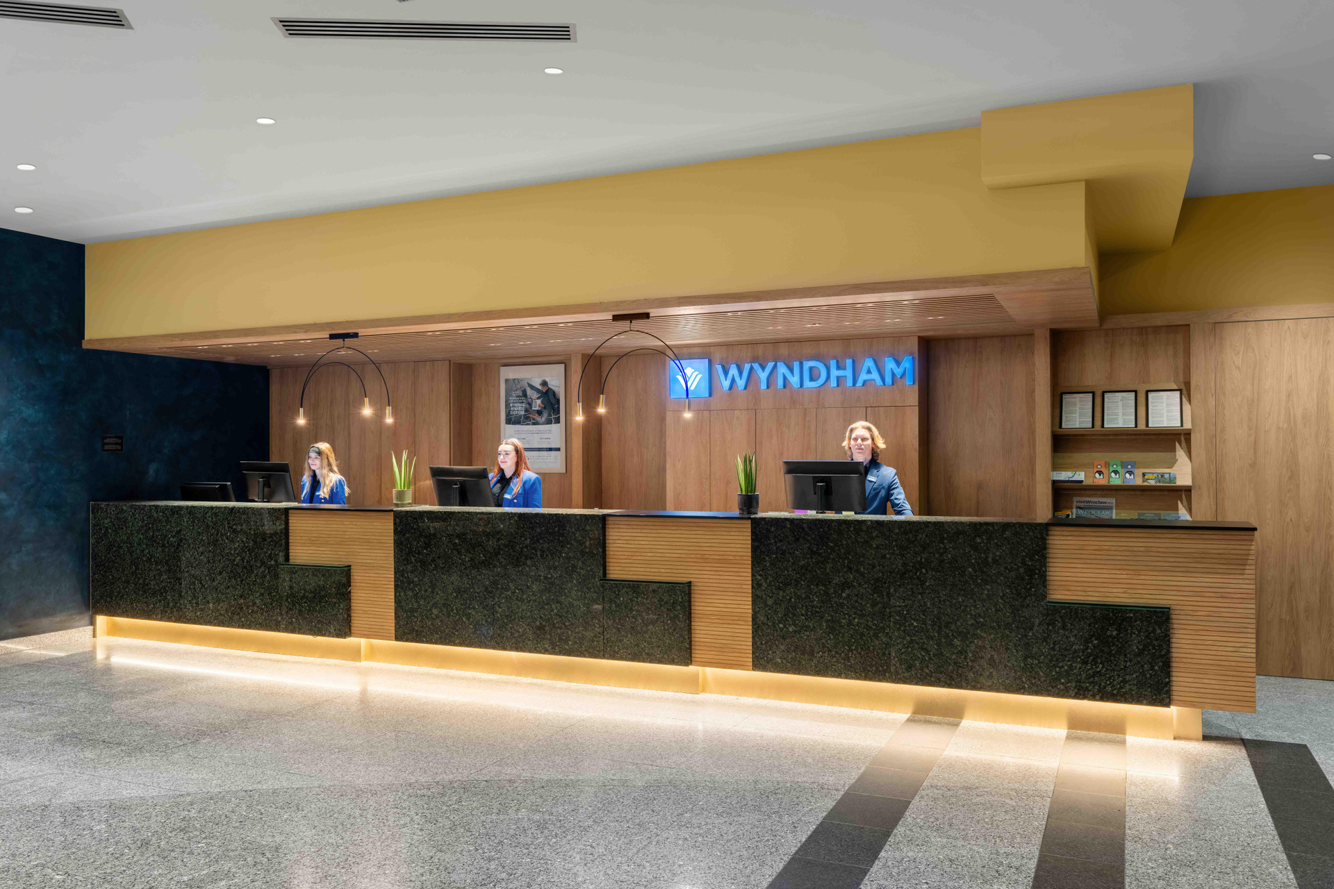 Vista Lobby Wyndham Wroclaw Old Town