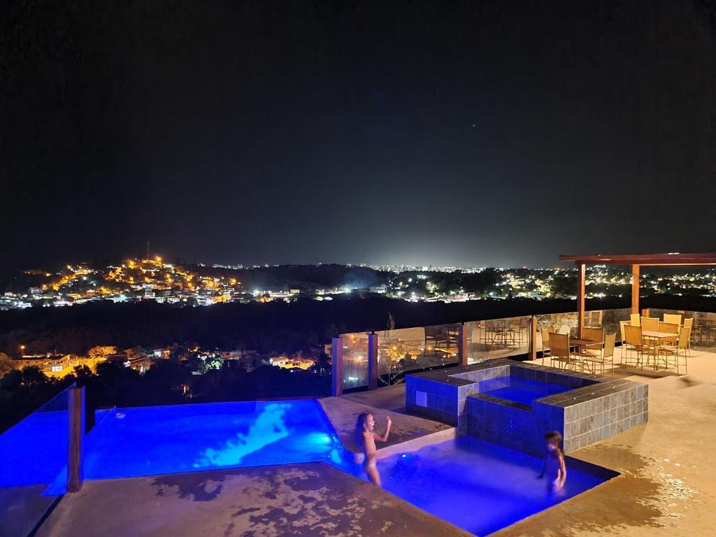 Vista Piscina Pousada Terraço Guarapari