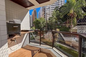Alquiler Temporario - SHB • 3 Suítes | 2 vagas de garagem | 2 min praia