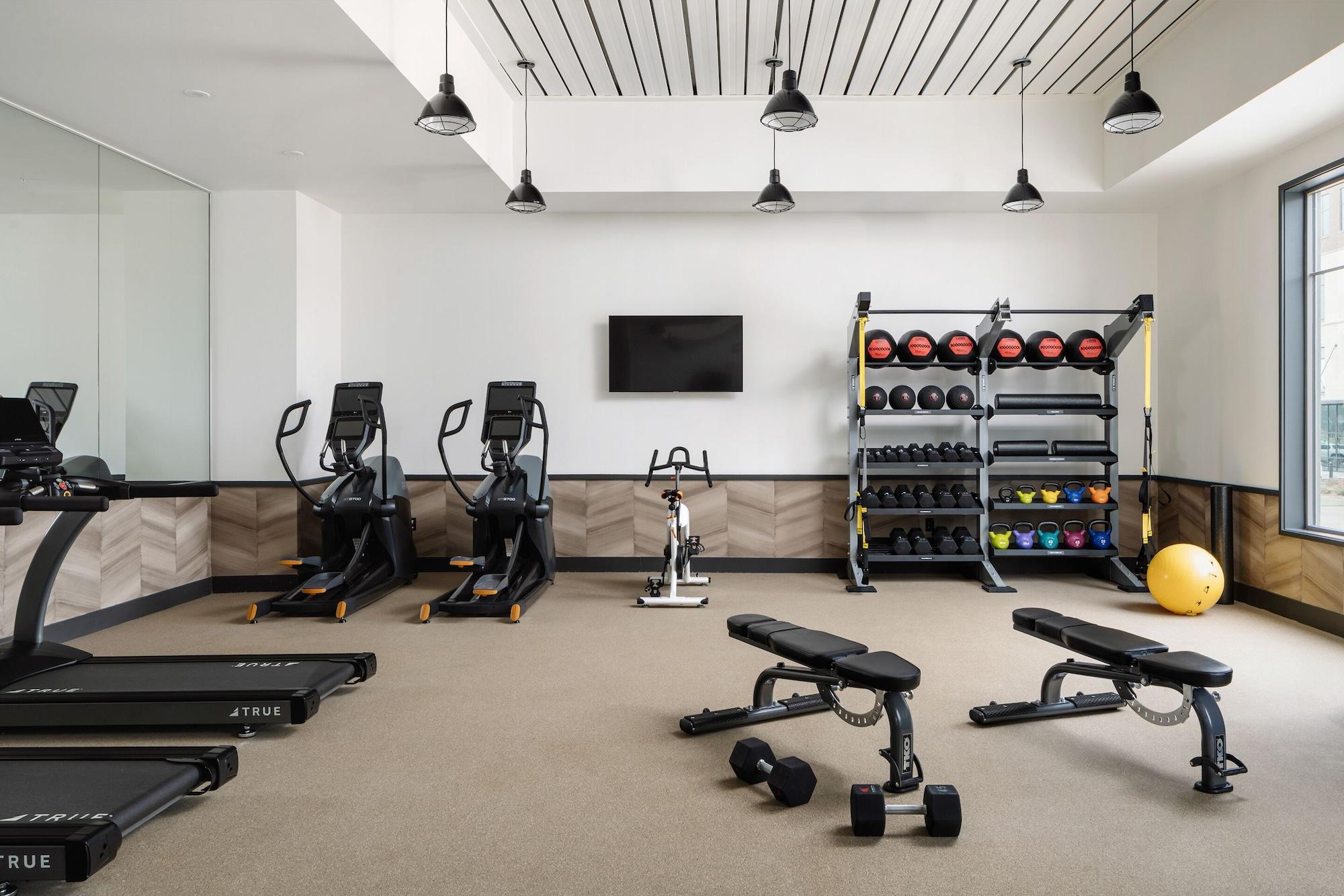 Gimnasio Hotel Tupelo, a Wyndham Hotel