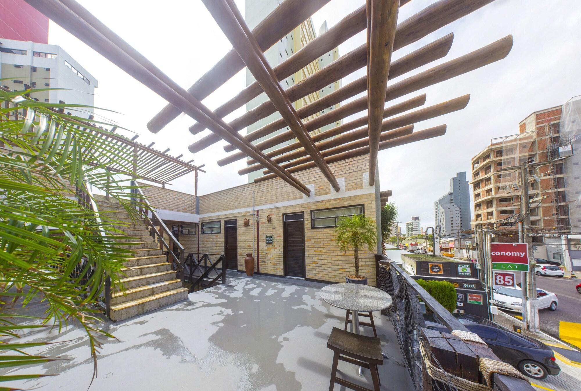Vista Exterior Economy Flat