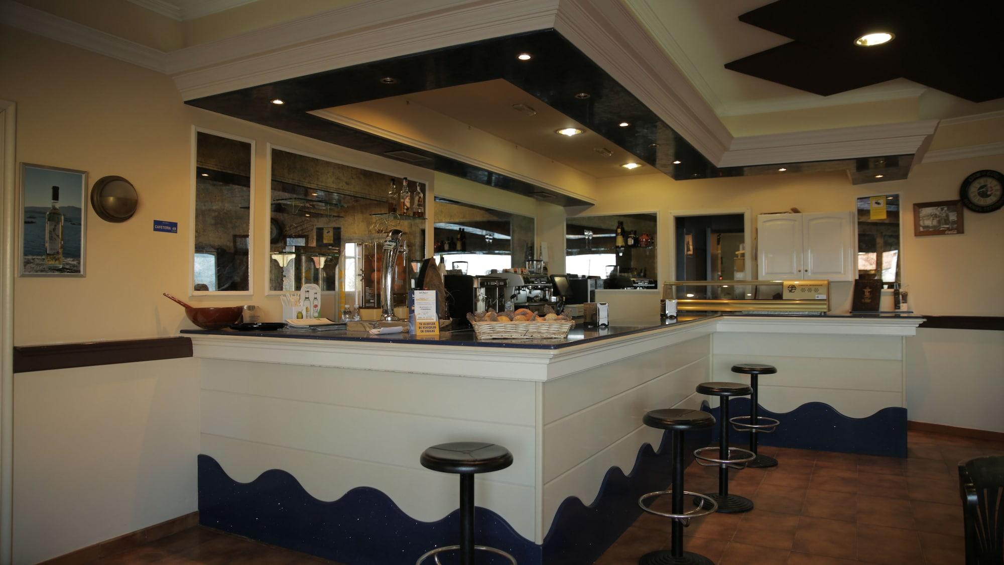 Bar/Salón Hotel Alda Bueumar