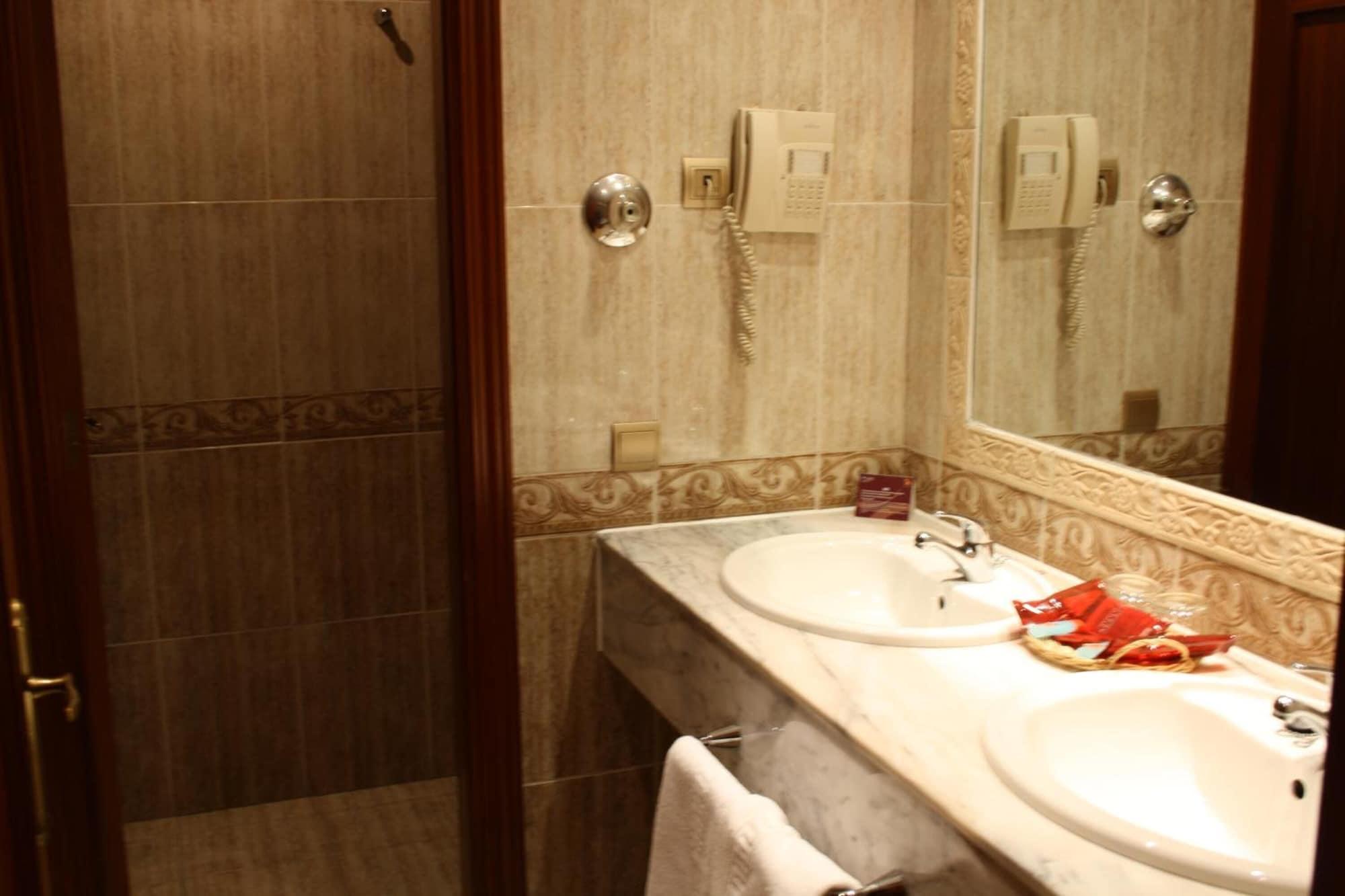 Equipamiento de Habitación Hotel Acosta Vetonia