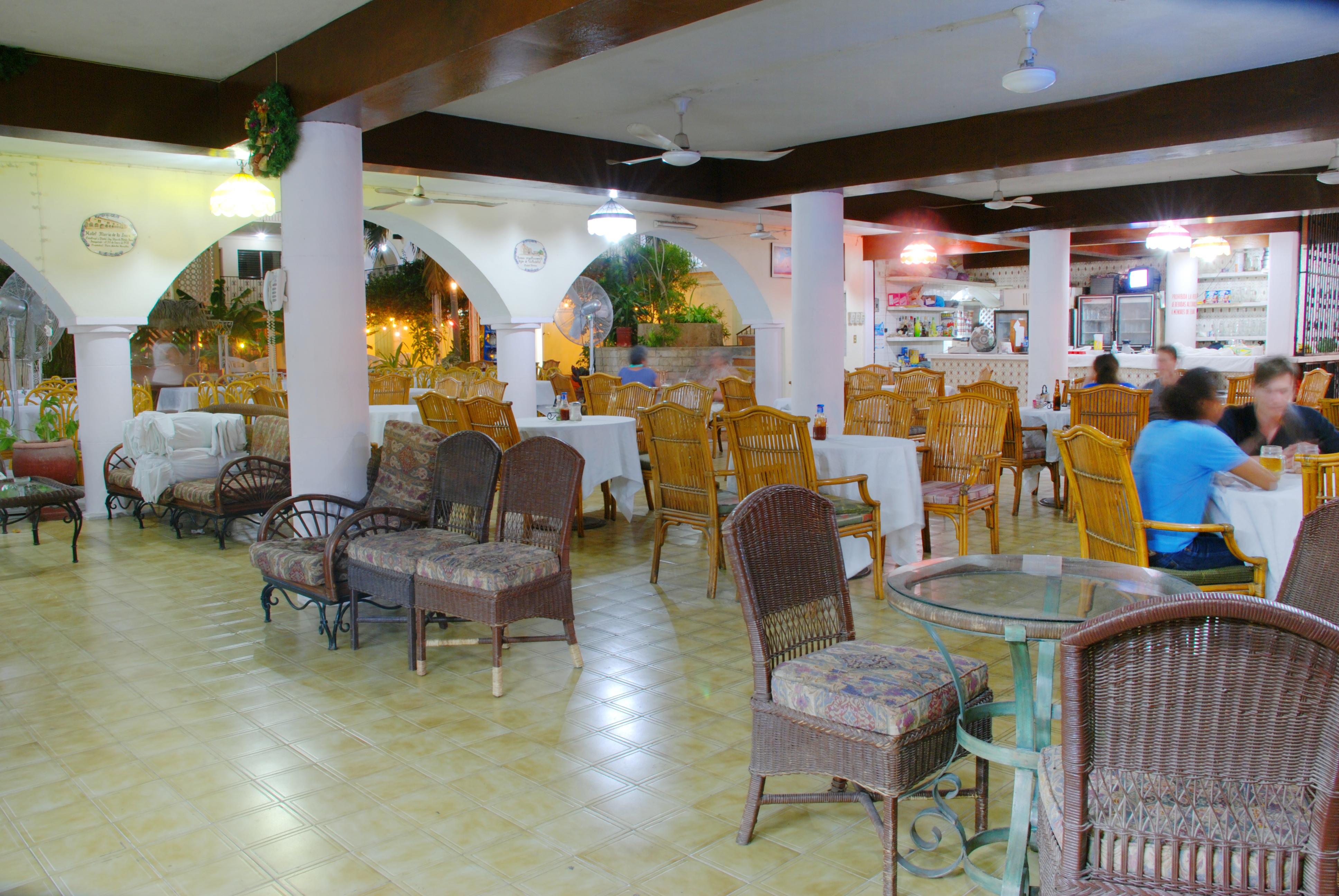 Bar/Salón Hotel María de la Luz