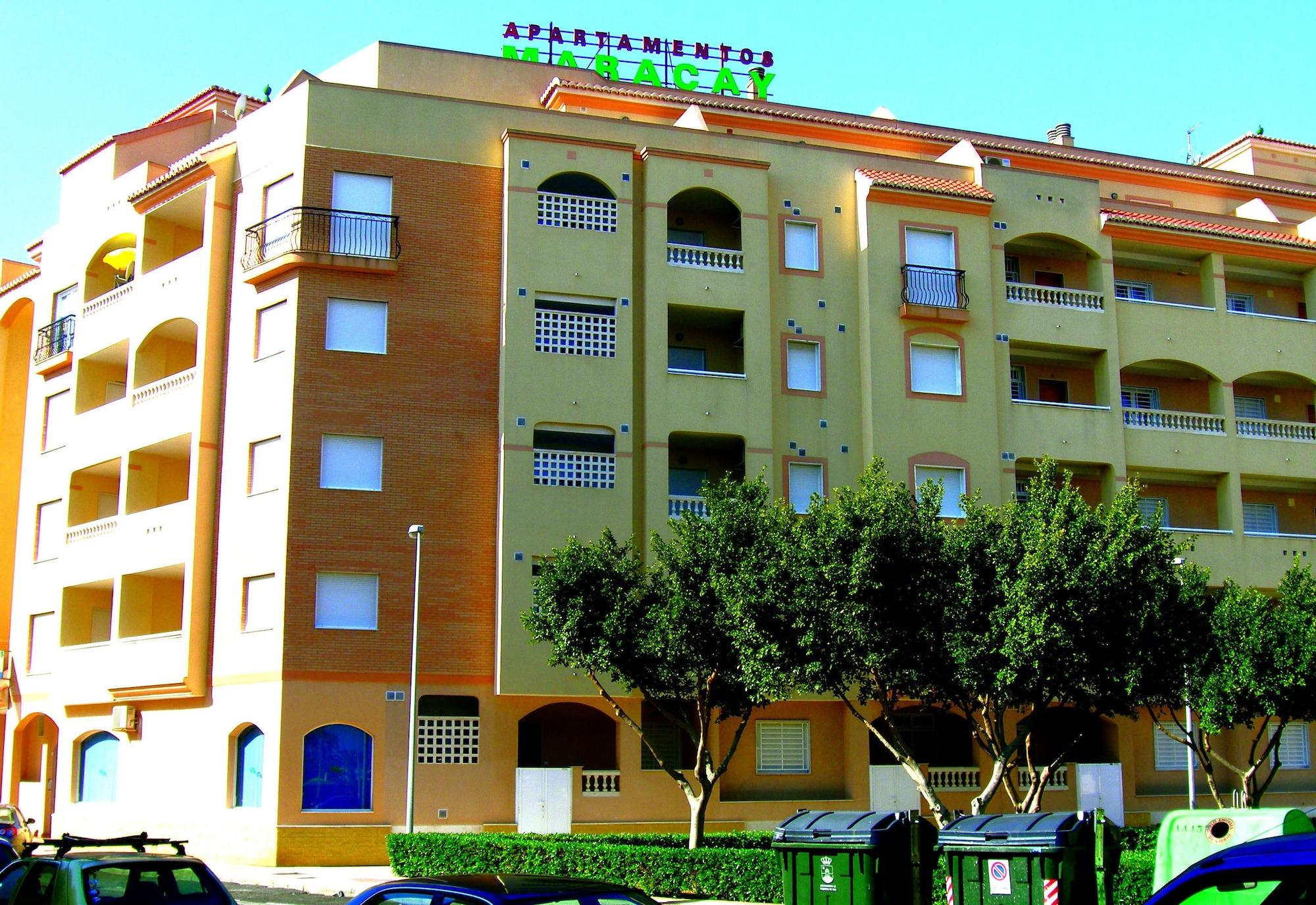 Vista Exterior Apartamentos Maracay