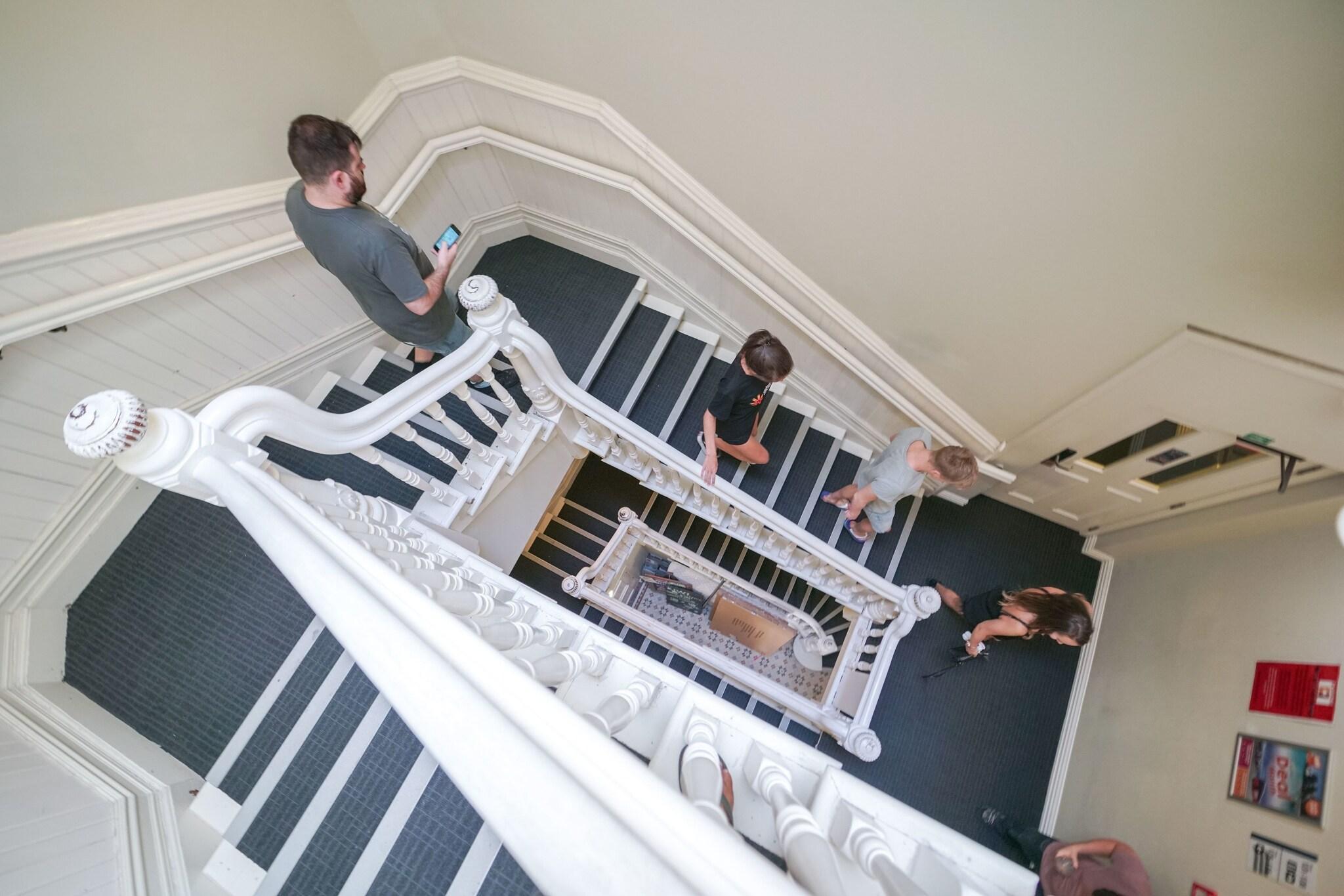 Vista Lobby Capital Wellington