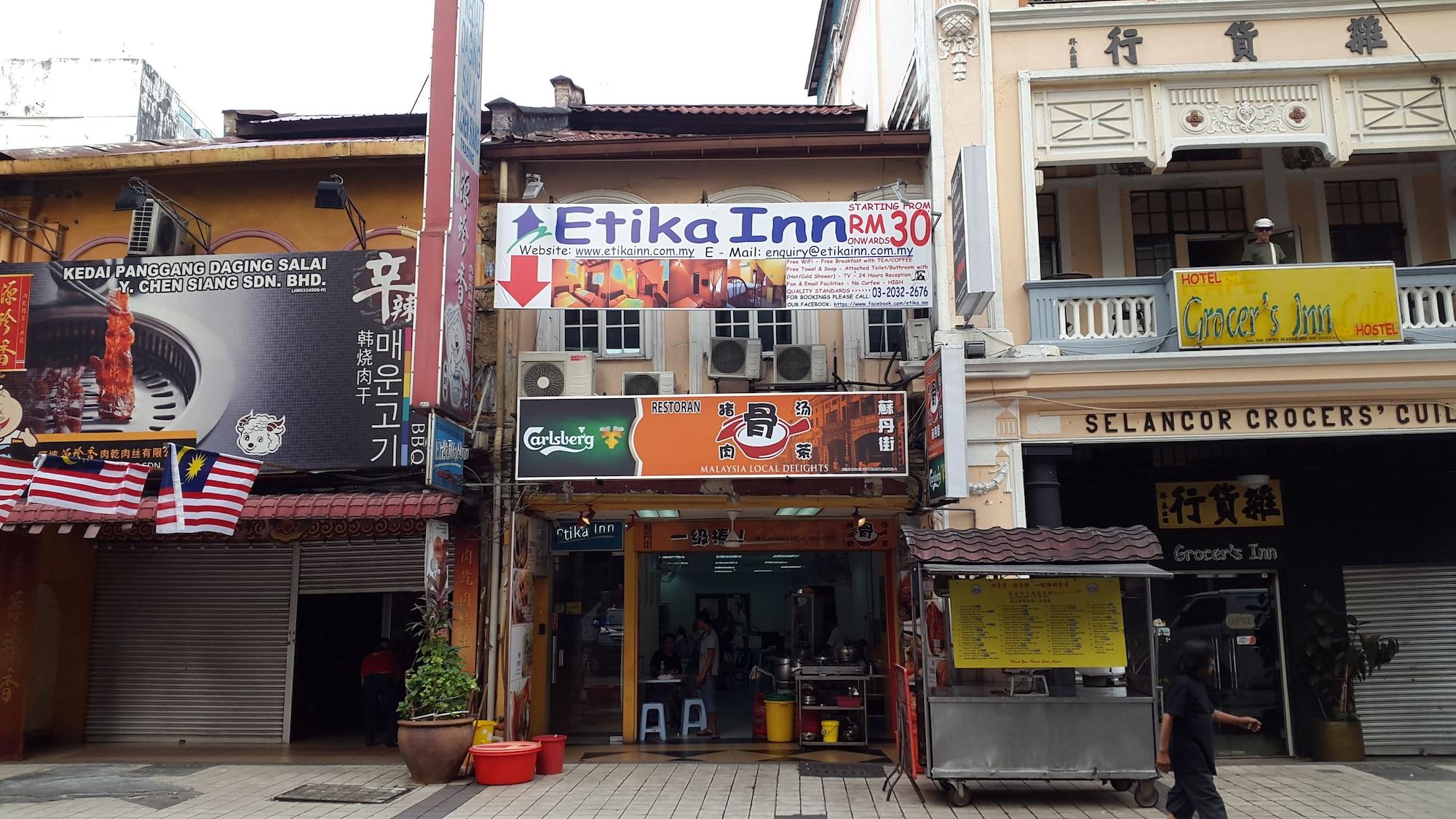 Vista Exterior Etika Inn