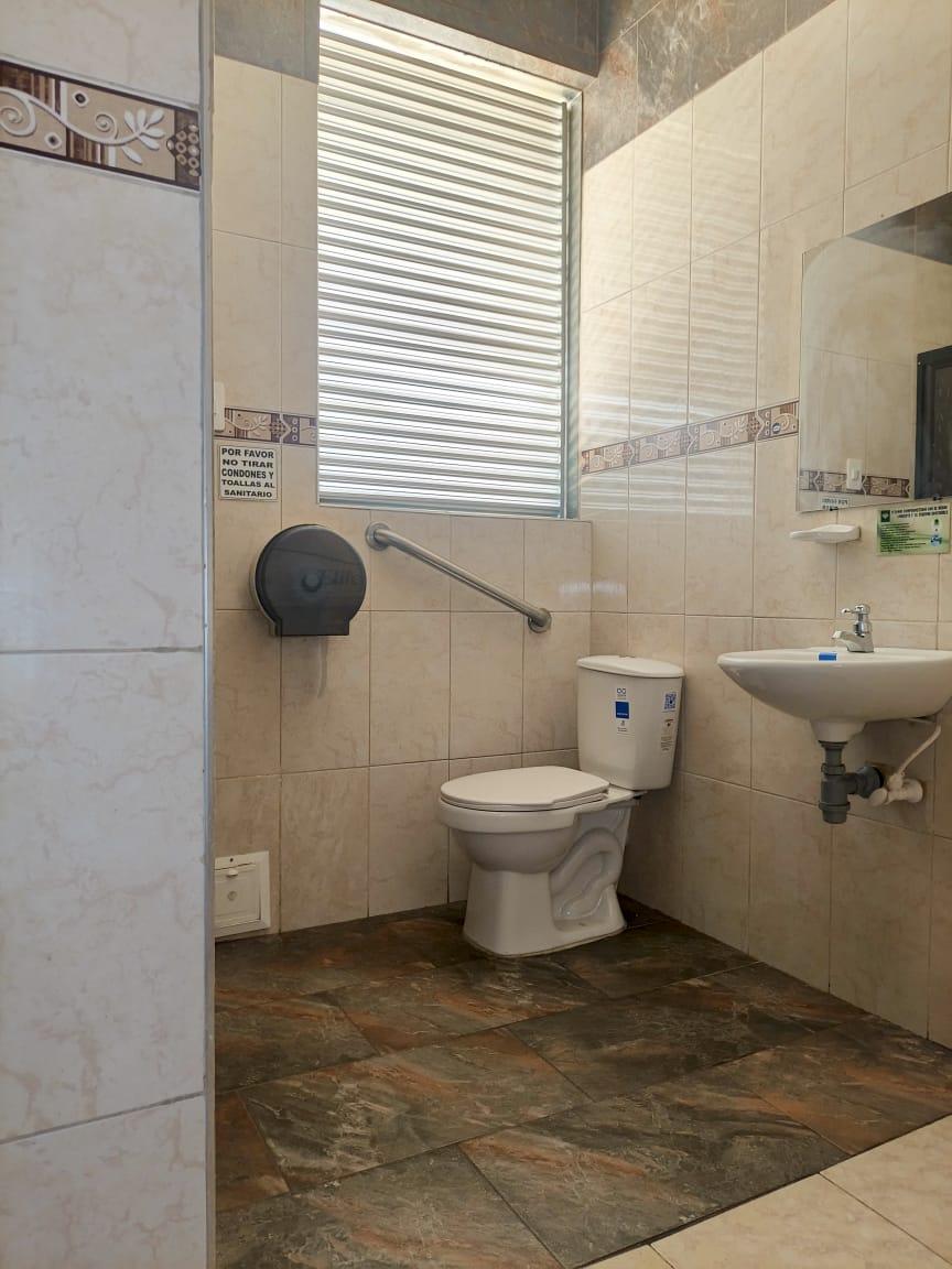 Baño Hotel Villa Nueva Comfort