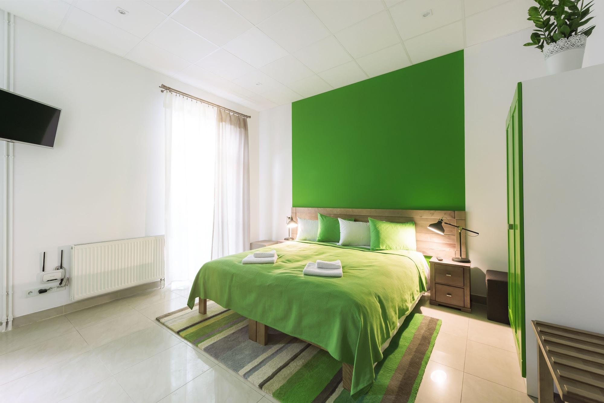 Varios Ginger ApartHostel