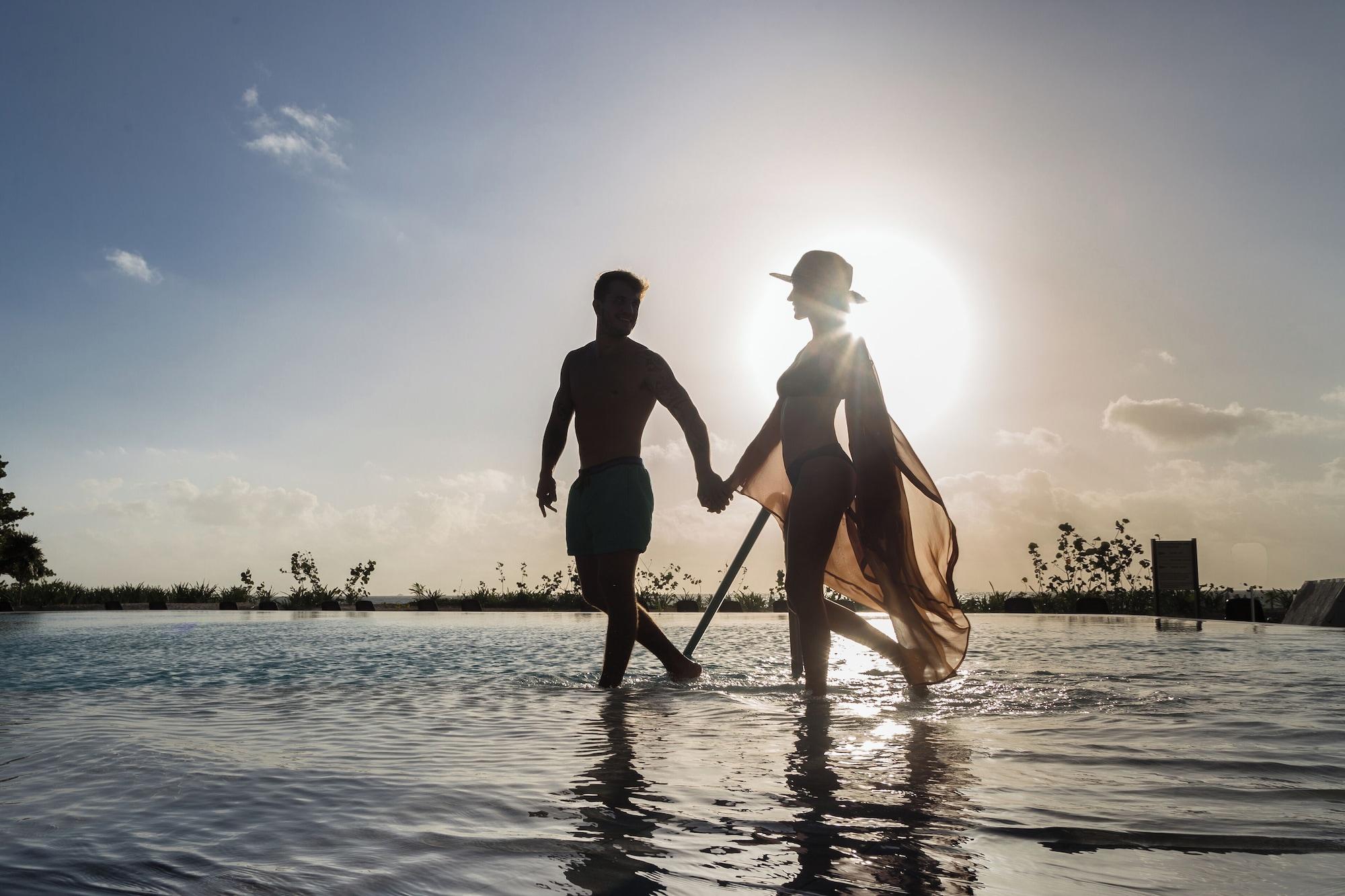 Vista Piscina Platinum Tower at Sandos Playacar All Inclusive