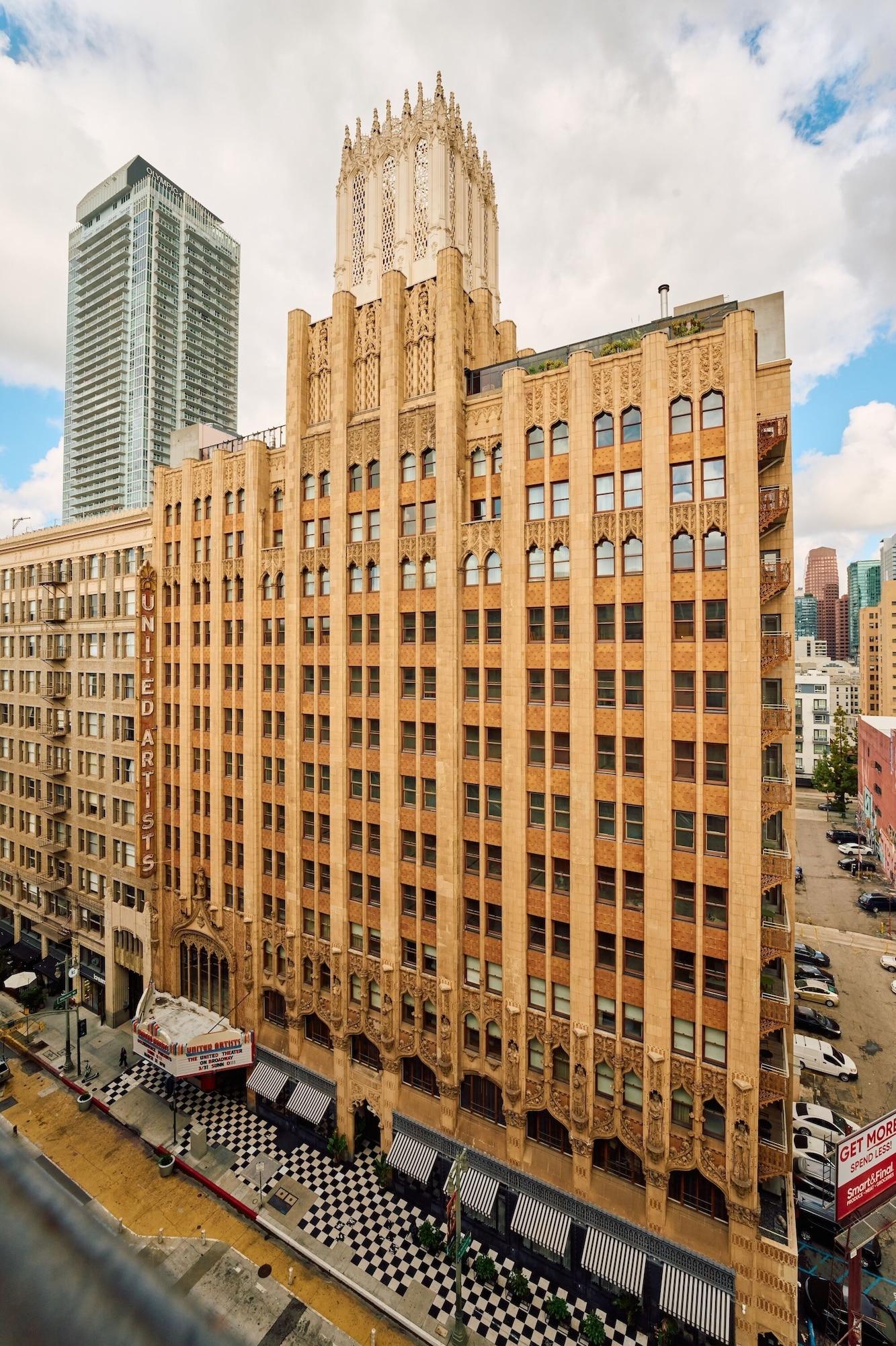 Vista Exterior STILE Downtown Los Angeles