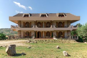 Alojamiento - Villa Diana