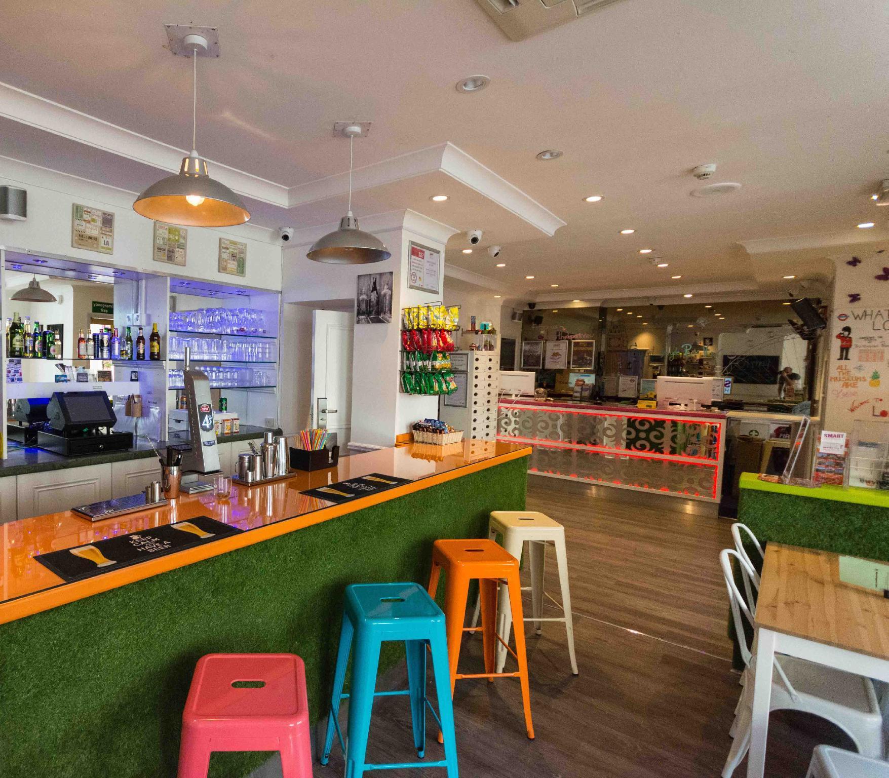 Restaurant Smart Hyde Park Inn Hostel