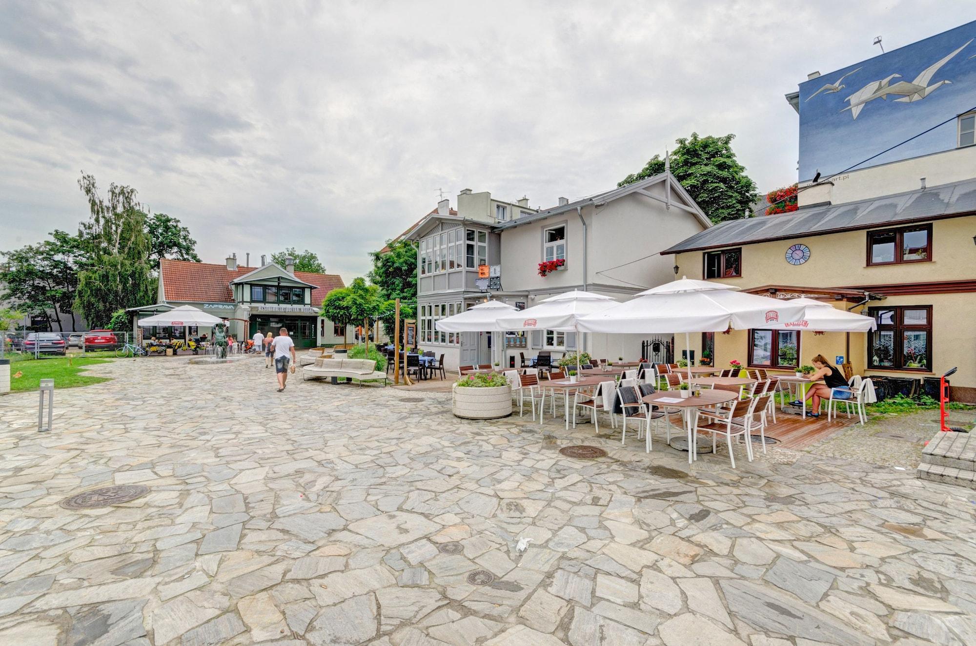 Restaurant Dom & House - Apartments Port Monte Cassino