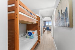Alquiler Vacacional - Condo is just  2 miles away from Disney, wonderful  Lake view family-sized