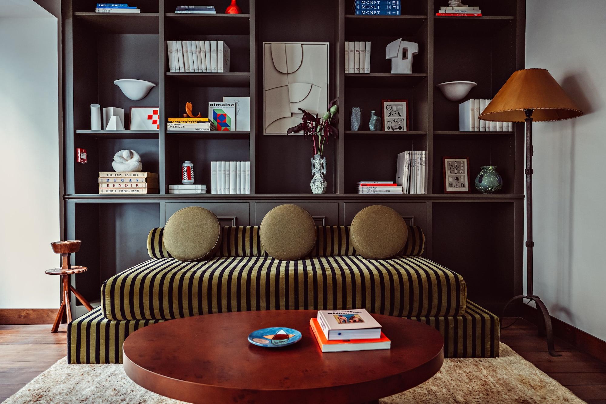 Vista Lobby Hôtel des Académies et des Arts